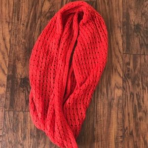 Infinity scarf